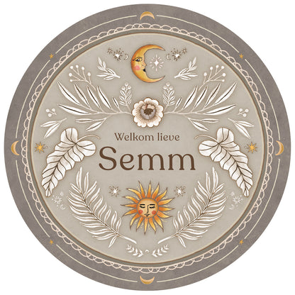 Raamsticker Moonchild Khaki - Story of July